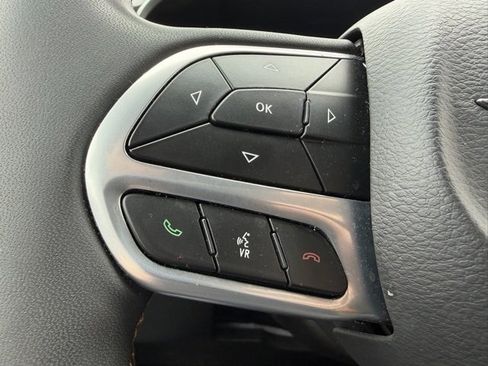 Used 2022 Chrysler Pacifica Pinnacle image 27