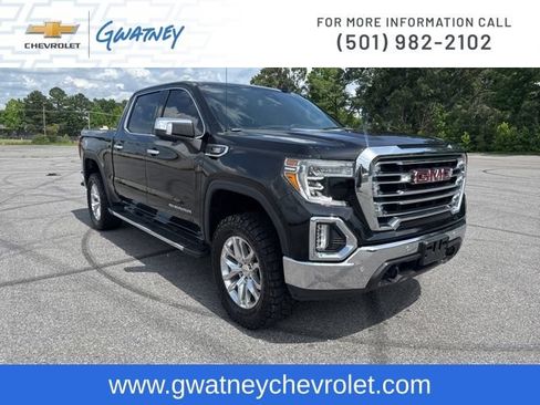 Used 2021 GMC Sierra 1500 SLT w/ SLT Premium Plus Package AWD/4WD image 3
