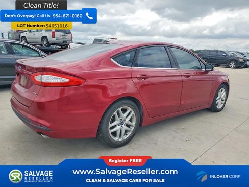 Used 2016 Ford Fusion SE FWD image 4