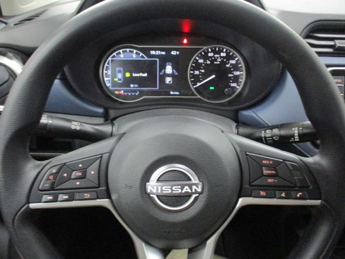 New 2025 Nissan Versa SV w/ Trunk Package image 16