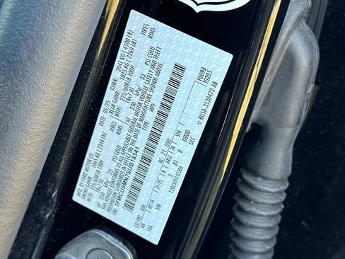 Certified 2025 Ford Escape ST-Line image 29