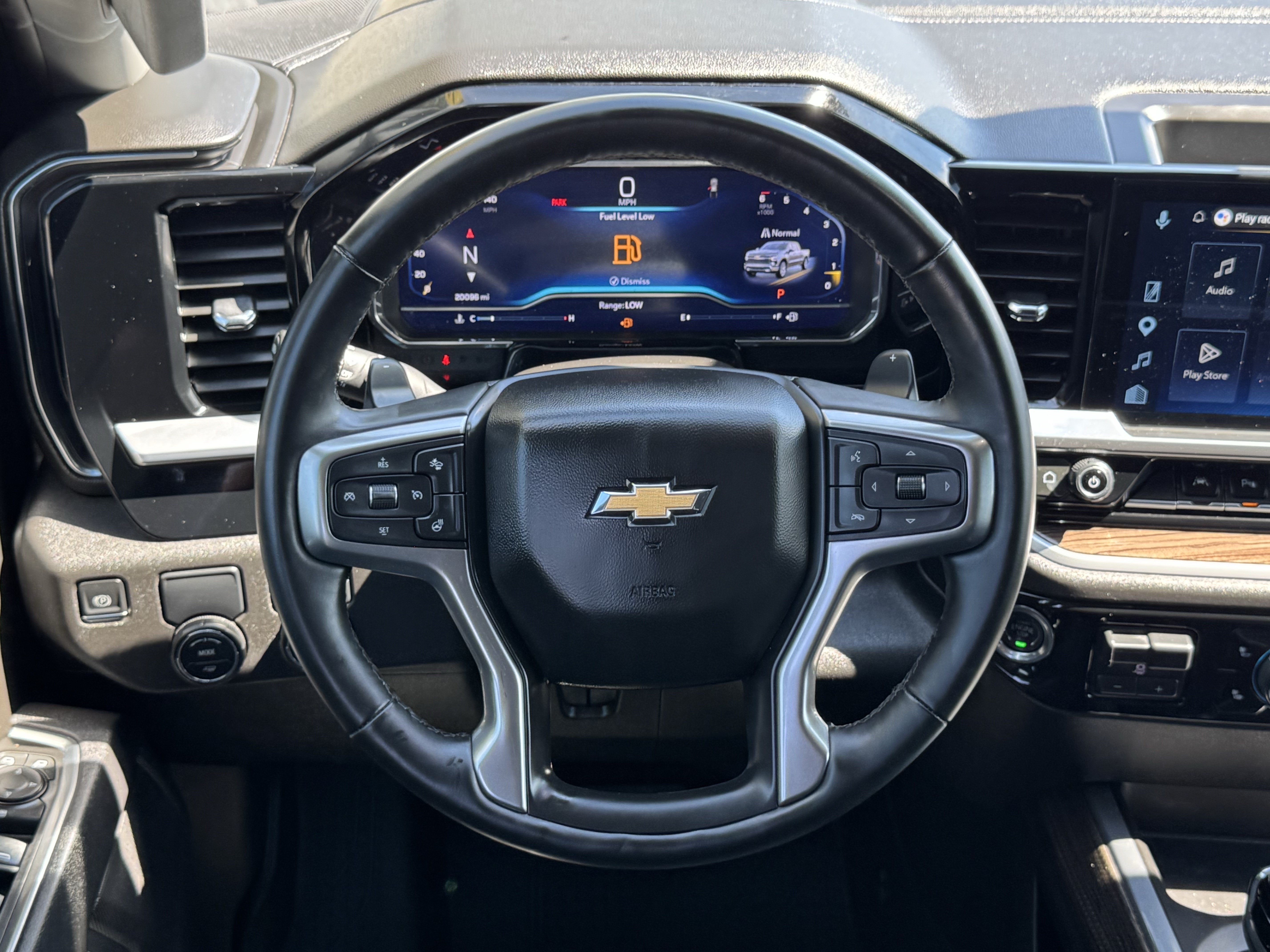 Used 2025 Chevrolet Silverado 1500 LT w/ Texas Edition Plus RWD image 11