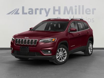 Used 2019 Jeep Cherokee Latitude w/ Cold Weather Group