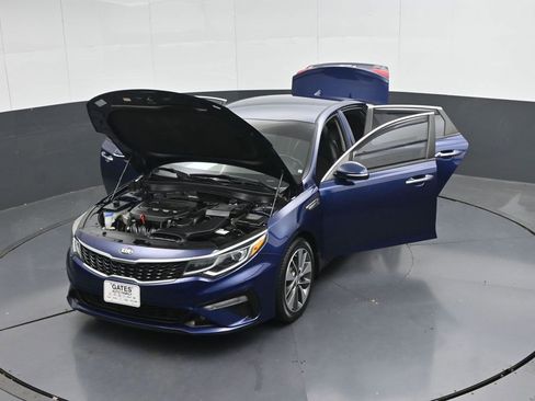 Used 2019 Kia Optima S image 57