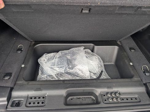 Used 2021 Jeep Wrangler Unlimited Sahara image 23