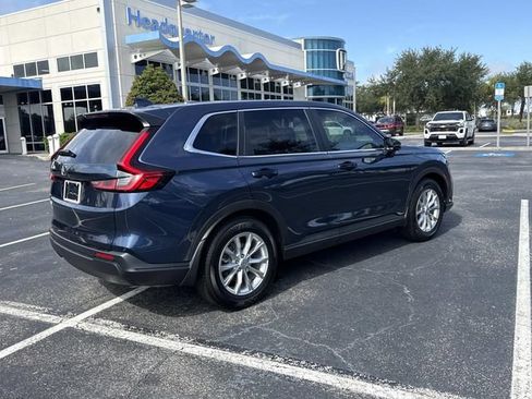 Certified 2025 Honda CR-V EX image 4