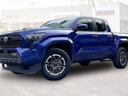 Used 2024 Toyota Tacoma TRD Sport RWD image 28