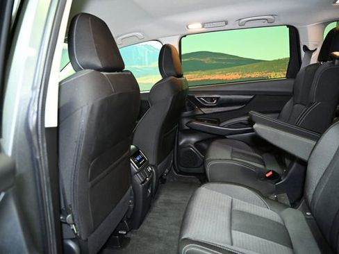 Used 2024 Subaru Ascent Premium w/ Convenience Package image 49