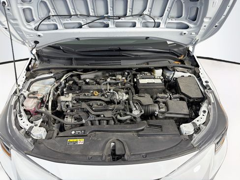 Used 2024 Toyota Corolla LE FWD image 31