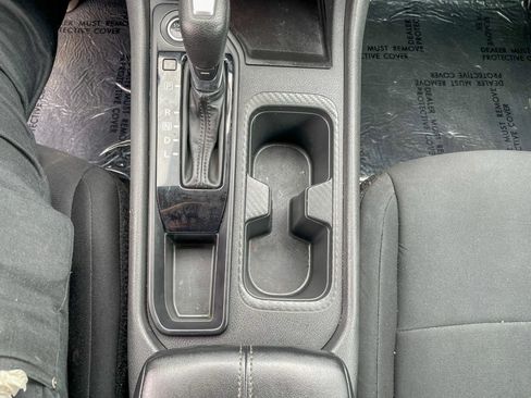 Used 2024 Nissan Sentra S FWD image 21