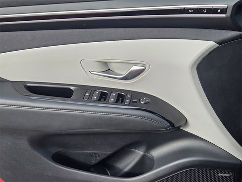 Certified 2023 Hyundai Tucson Limited image 18