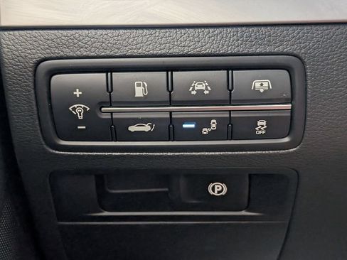 Used 2018 Genesis G80 3.3T Sport AWD/4WD image 15