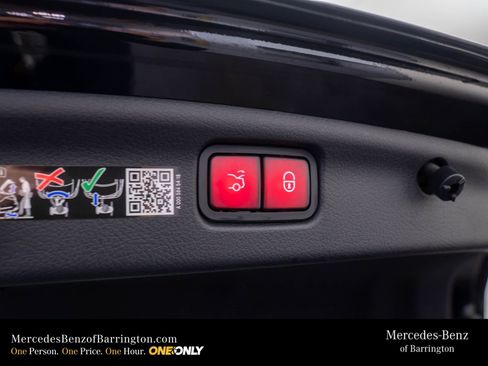 New 2026 Mercedes-Benz C 300 4MATIC Sedan image 35