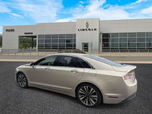 Used 2017 Lincoln MKZ Reserve w/ Climate Package FWD image 5