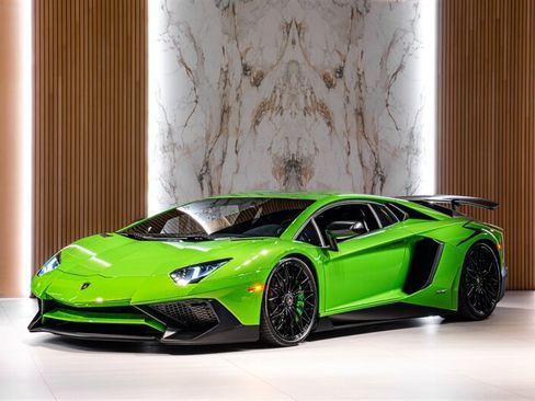 Used 2016 Lamborghini Aventador LP 750-4 Superveloce AWD/4WD image 1