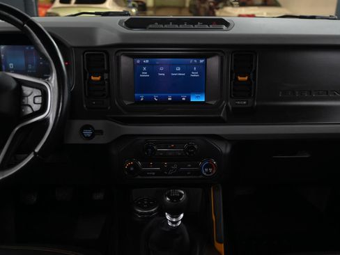 Used 2023 Ford Bronco Badlands image 24