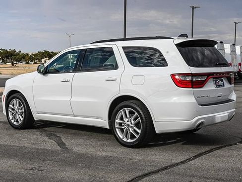 Used 2023 Dodge Durango GT RWD image 6