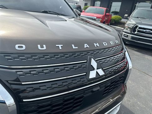 Used 2022 Mitsubishi Outlander SEL AWD/4WD image 78