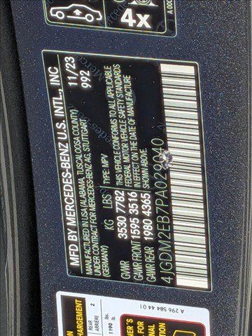 Used 2023 Mercedes-Benz EQS 450+ 4MATIC SUV w/ Acoustic Comfort Package image 26