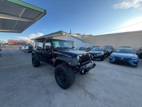 Used 2014 Jeep Wrangler Unlimited Sport w/ Quick Order Package 24S AWD/4WD image 3