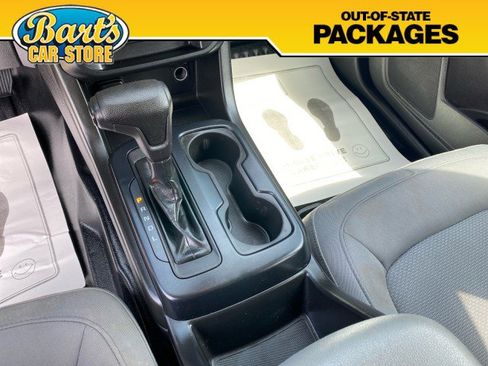 Used 2021 Chevrolet Colorado W/T image 28