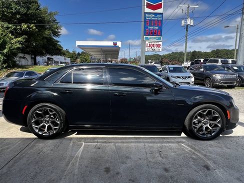 Used 2015 Chrysler 300 S w/ 300S Premium Group RWD image 7