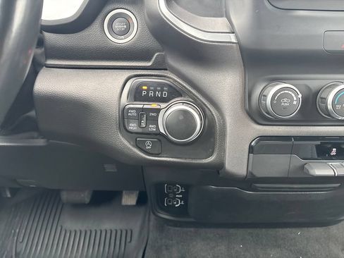 Used 2022 RAM 1500 Big Horn AWD/4WD image 23