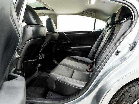 Used 2022 Lexus ES 350 w/ Premium Package image 46