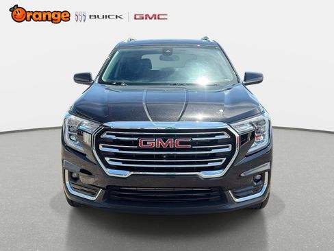 Used 2023 GMC Terrain SLT w/ Tech Package FWD image 8
