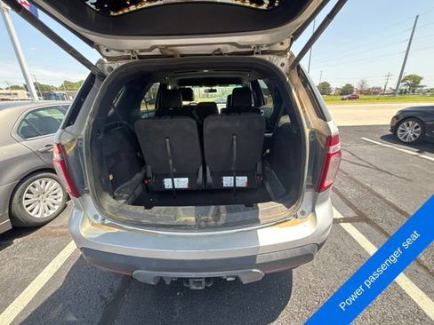 Used 2015 Ford Explorer XLT w/ Equipment Group 202B AWD/4WD image 14