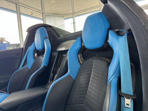 Certified 2023 Chevrolet Corvette Stingray Premium Conv w/ Z51 Performance Package image 13