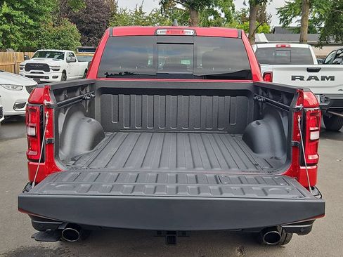 New 2026 RAM 1500 Laramie AWD/4WD image 10