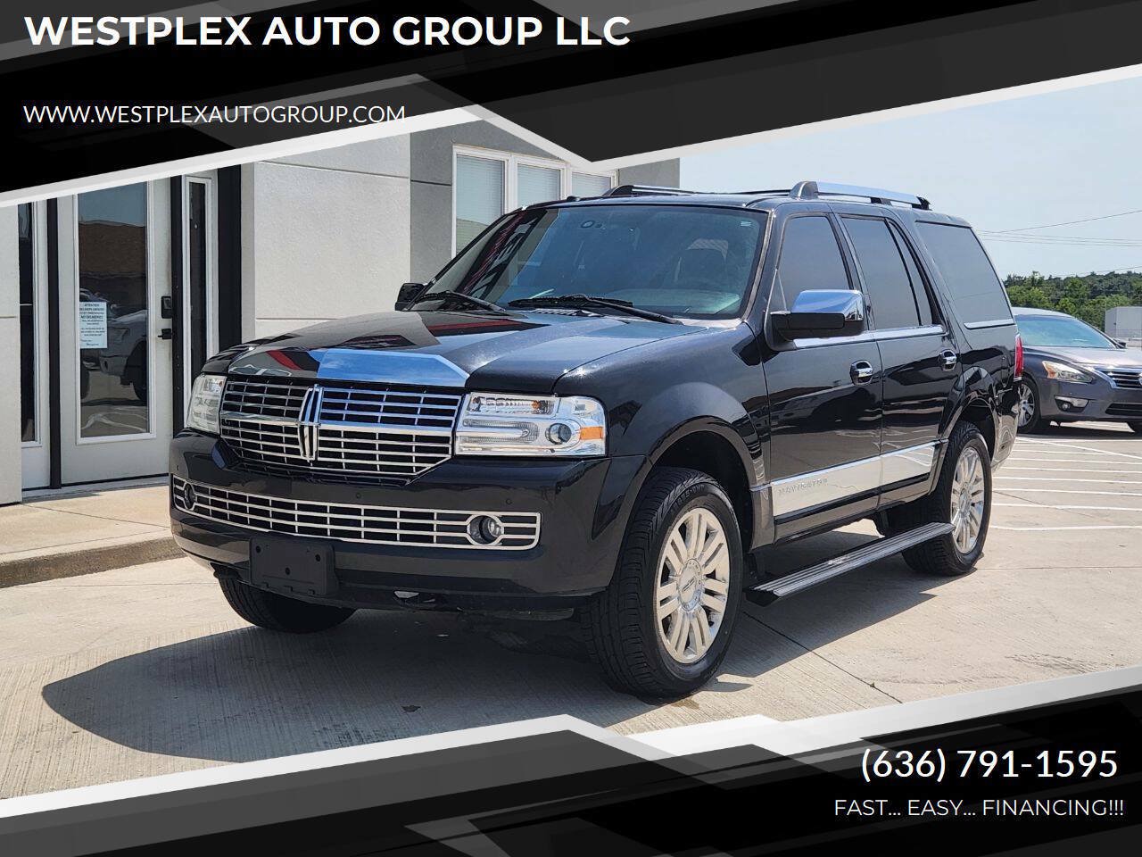 Used 2013 Lincoln Navigator 4WD image 1