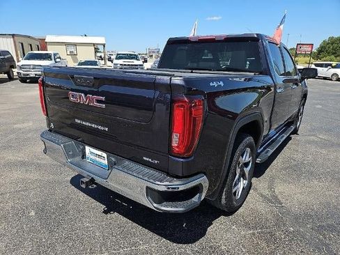 Used 2022 GMC Sierra 1500 SLT AWD/4WD image 7