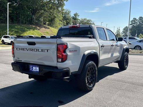 Used 2026 Chevrolet Colorado Trail Boss AWD/4WD image 25