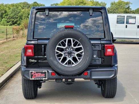 New 2025 Jeep Wrangler Sahara image 4