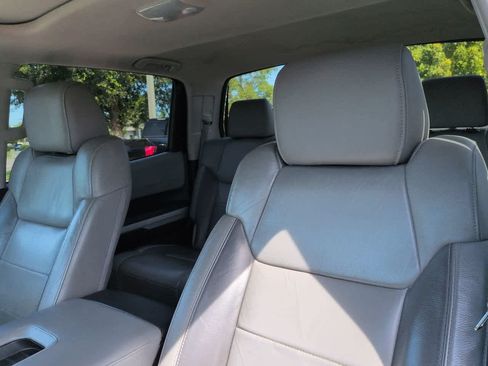 Used 2020 Toyota Tundra Limited w/ Limited Premium Package AWD/4WD image 8