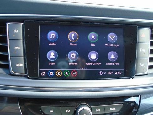 Certified 2022 Buick Enclave Essence w/ Experience Buick Package image 11