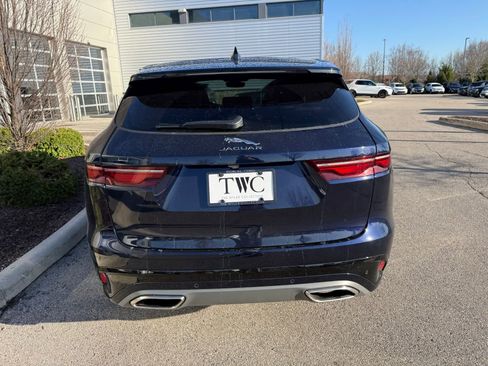 Used 2025 Jaguar F-PACE R-Dynamic S image 6