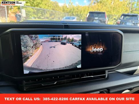 Used 2024 Jeep Wrangler Unlimited Rubicon 4xe image 23