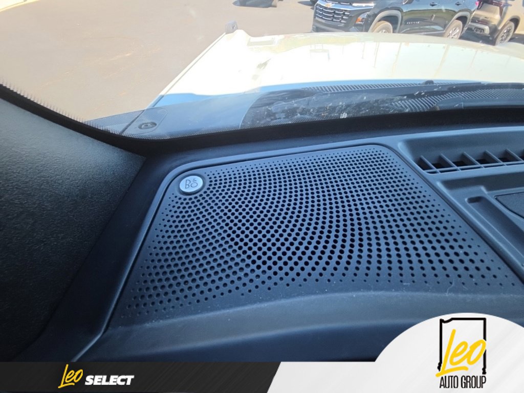 Used 2023 Ford Bronco Outer Banks w/ Sasquatch Package AWD/4WD image 30