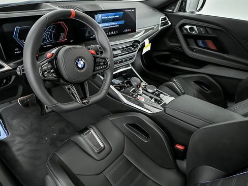 Used 2025 BMW M2 w/ Lighting Package image 20