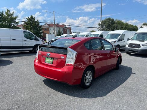 Used 2010 Toyota Prius Two FWD image 3