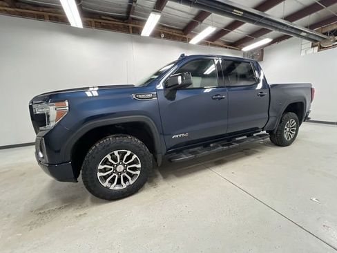 Used 2019 GMC Sierra 1500 AT4 w/ AT4 Premium Package image 5
