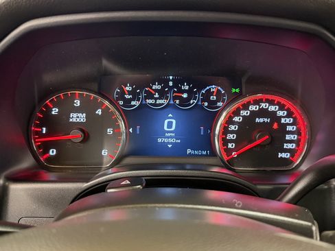 Used 2016 GMC Sierra 2500 Denali w/ Suspension Package, Off-Road image 17