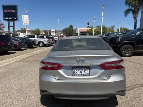 Used 2020 Toyota Camry LE w/ Carpet Mat Package FWD image 9