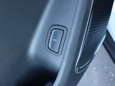 New 2026 Chevrolet Traverse Z71 w/ Enhanced Driving Package image 24