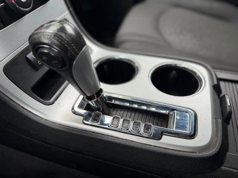 Used 2010 GMC Acadia SLE AWD/4WD image 28