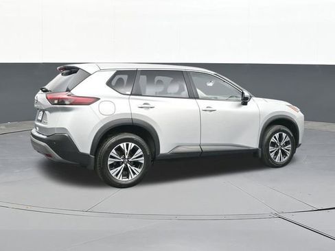 Used 2023 Nissan Rogue SV image 16