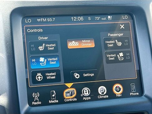 Used 2018 Jeep Cherokee Trailhawk w/ Quick Order Package 27L image 20